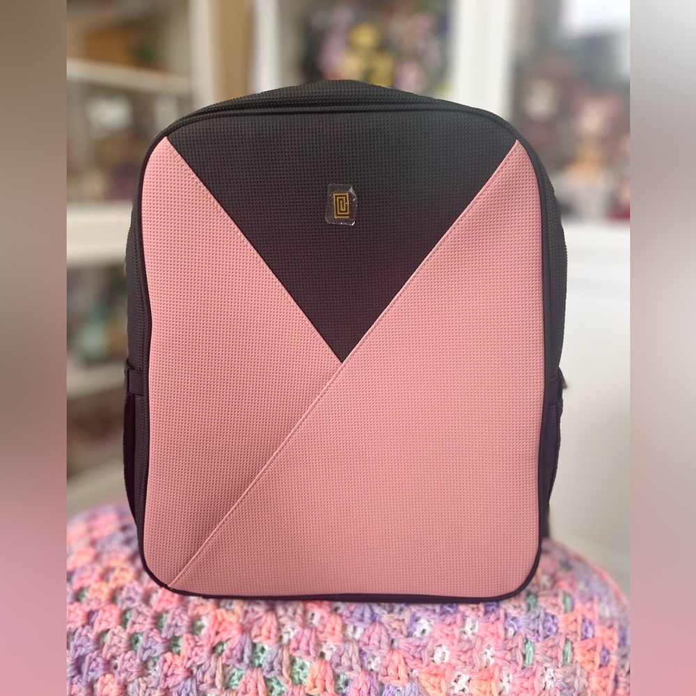 NOTIQ Structure Travel Backpack Large Blush Black